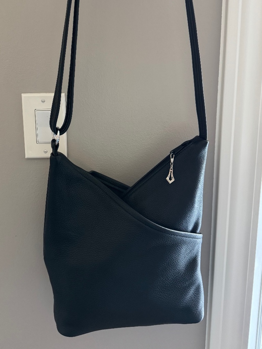 Large Double Triangle Black Leather Purse from KT Leather Designs - NWOT